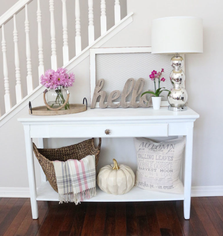Fall Home Tour with a Non-Traditional Color Palette