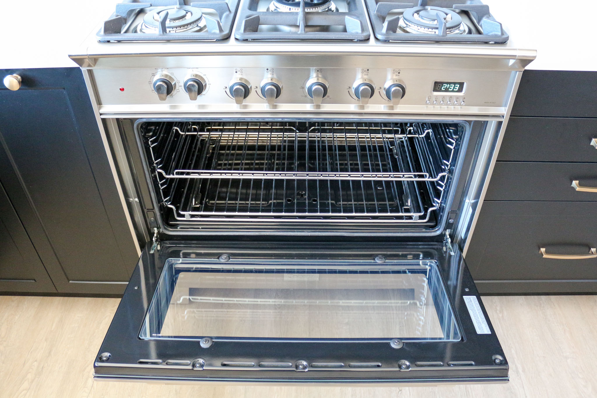 Our Improved Sealed Burner Gas Range