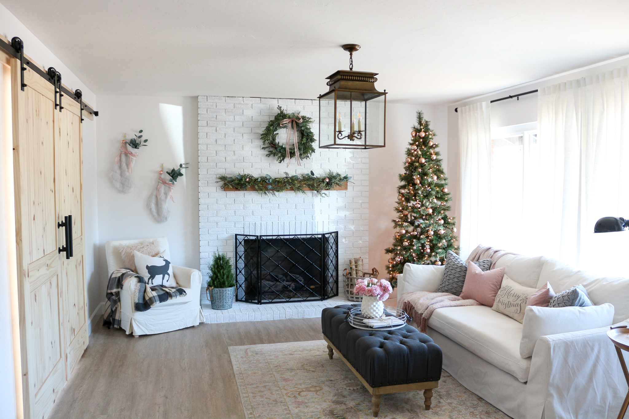 Modern Farmhouse Style Living Room Holiday Tour